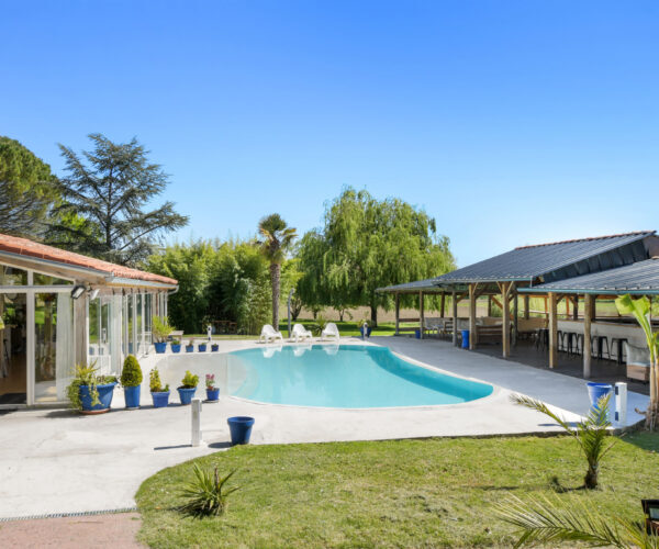 Vente-et-achat-de-biens-immobiliers.jpg